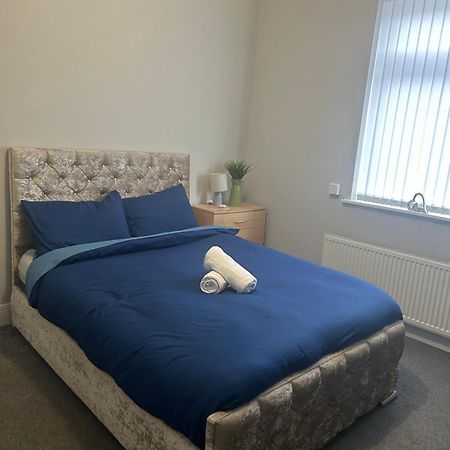 Stoke-on-TrentBrunswick Place 1住宿加早餐旅馆 外观 照片